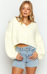 White Buttoned Knit Cardigan