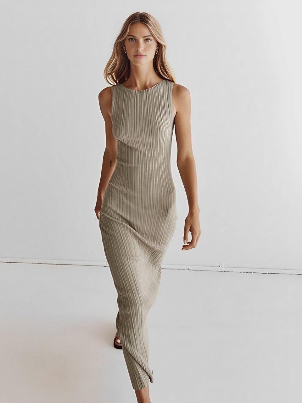 Light Khaki Ribbed Knit Midi Dress