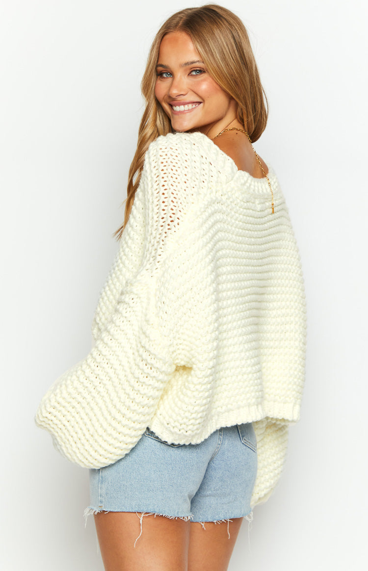 White Buttoned Knit Cardigan