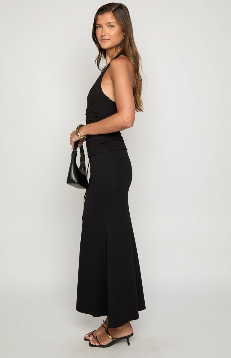 Black Scoop Neck Maxi Dress