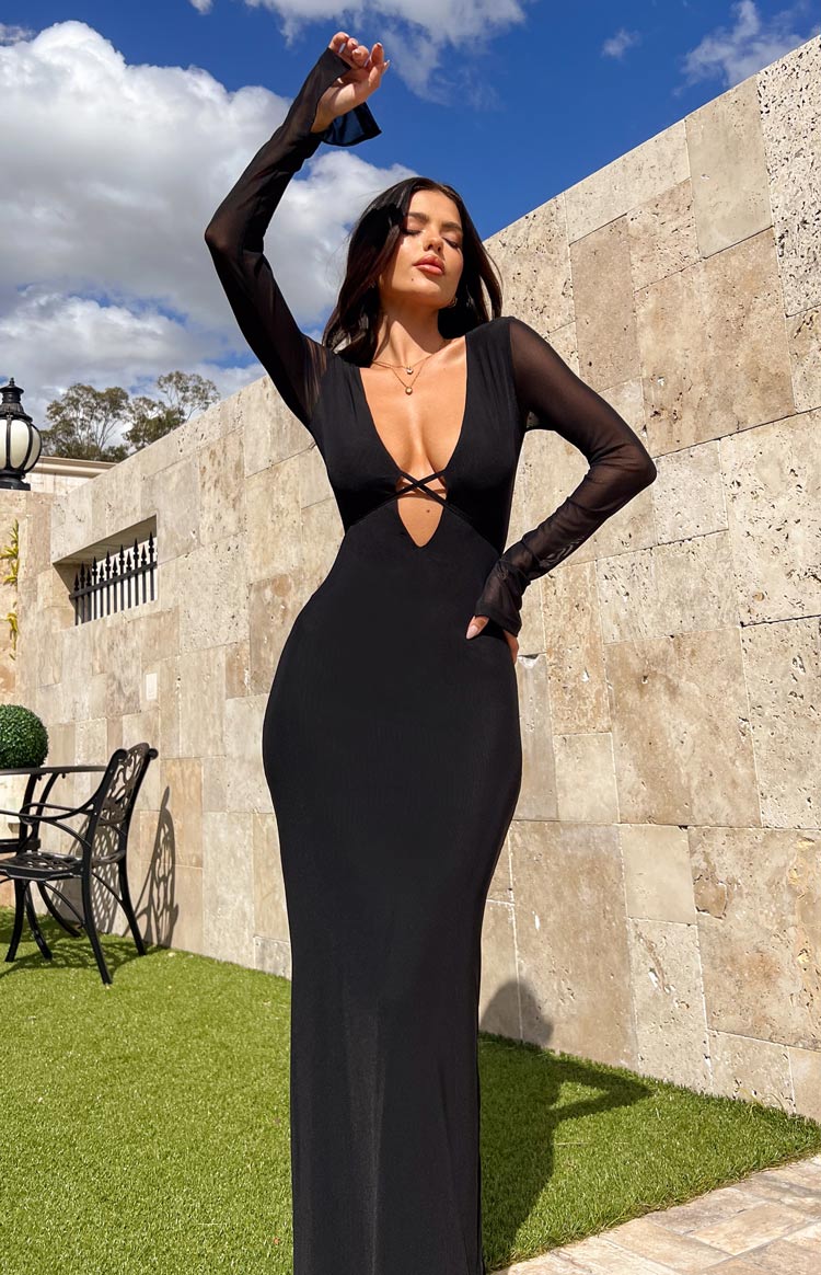 Elegant Black Long Sleeved Maxi Dress