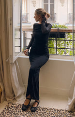 Elegant Black Long Sleeved Maxi Dress