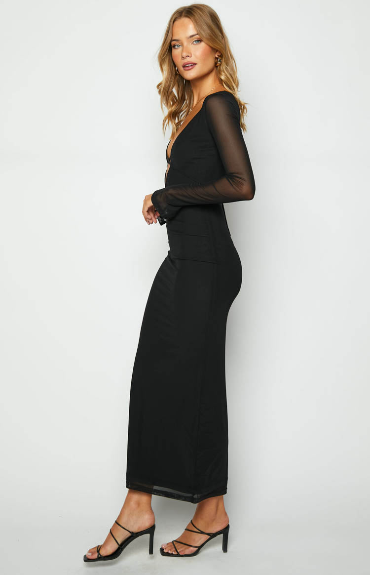 Elegant Black Long Sleeved Maxi Dress